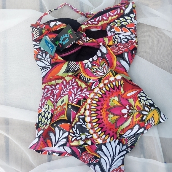 Bikini bay one piece multi color floral design - Picture 2 of 6